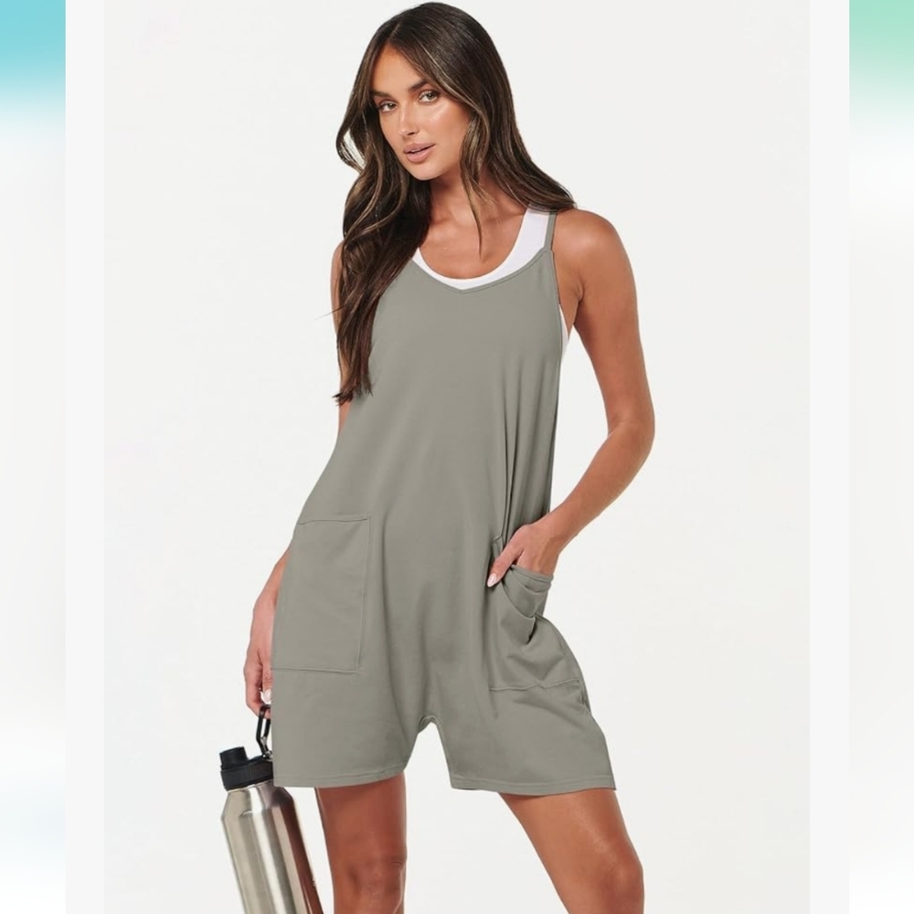 || CARACILIA || Grey Romper Adjustable Straps Shorts Pockets Sz Lg